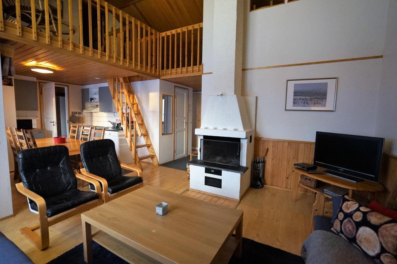 Apartment Rentun Maja 사리셀카 외부 사진